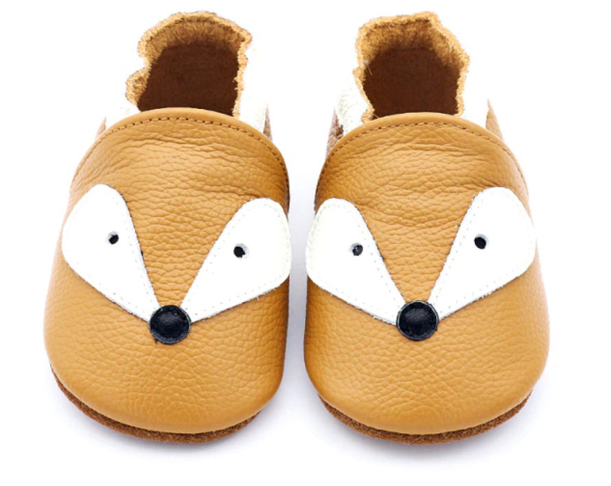 Handmade real leather baby shoes, Newborn Leather Baby Shoes ,  Handma-
 Welcome! We are really happy to see you looking in our shop. These are super comfortable and adorable hand made shoes - perfect for your special little someone.0-6-Bijou Bubs