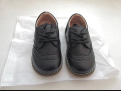 Boys Oxford Shoes-Welcome! Thanks for looking in our shop Please refer to size chart in pictures and measure your childs foot 
Stunning oxford style vegan leather shoes - classic styl-Bijou Bubs