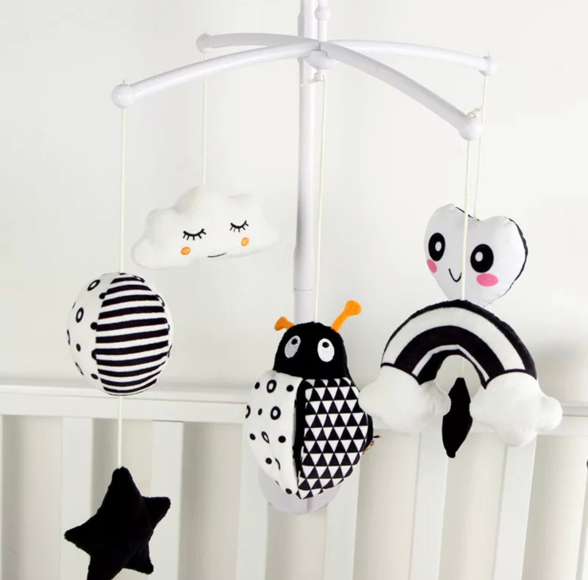 Newborn baby mobile gift, Newborn baby sensory mobile, Black & White b-
 Newborn baby sensory mobile &amp; Black and white, high-contrast baby mobile. It would be a great addition to any black and white themed baby shower, and can later-Bijou Bubs