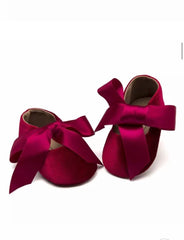 Velvet Baby Shoes, Giles Prewalker Shoes, Handmade Baby Shoes, Pink ba-
 Welcome! Thanks for looking in our shop and viewing these beautiful baby shoes.Our quality first walker shoes are durable, breathable &amp; super cute on baby’s fe-Bijou Bubs