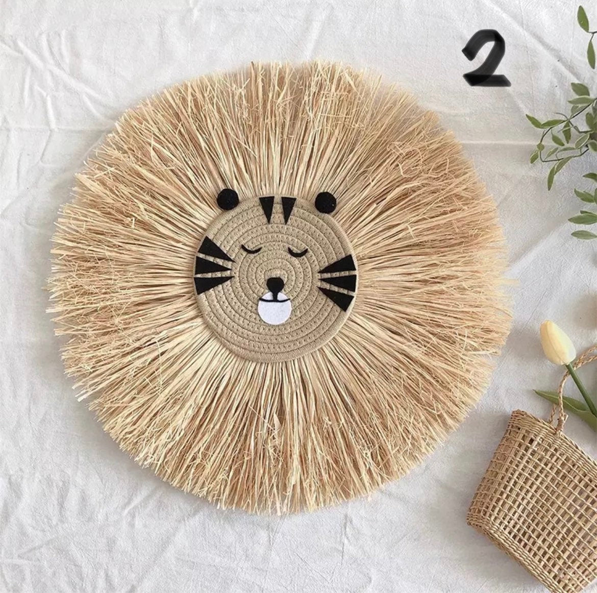 Raffia Lion Face Wall Hanging for Nursery or Nordic / Boho Deco.