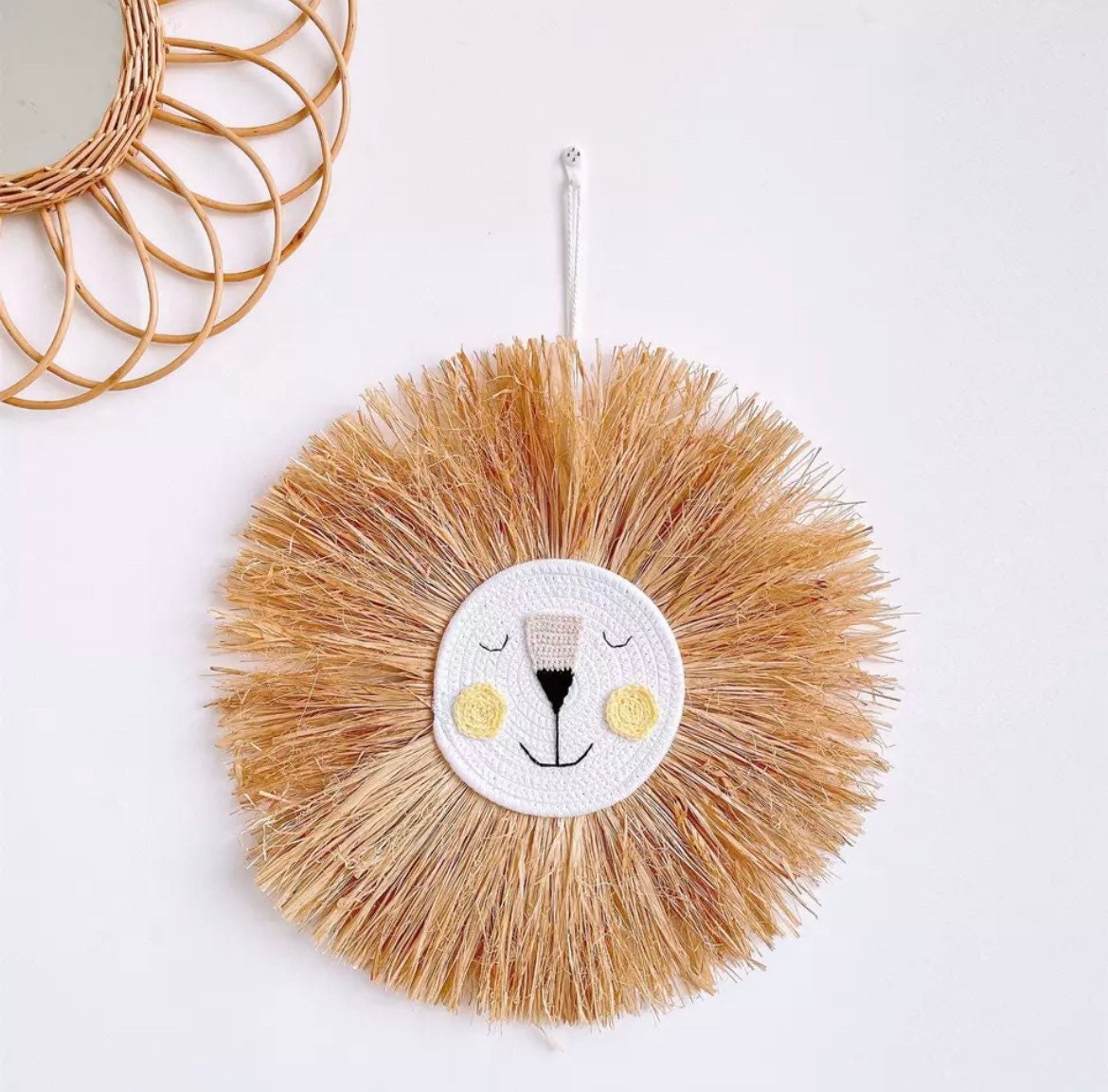 Simba - 60cm Lion Face Raffia Wall Hanging.