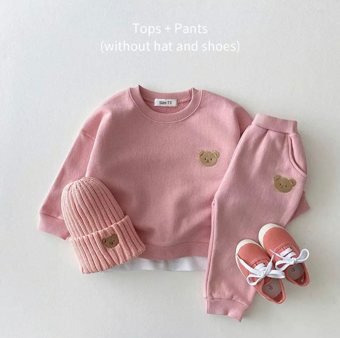 Teddy - Bear baby tracksuit set with Bear Detail-Teddy - Bear Baby / Toddler Tracksuit set with Fuzzy Bear Detail

This soft lightweight tracksuit with delicate embroidered Teddy Bear is comfortable and cute.Let yo-Bijou Bubs