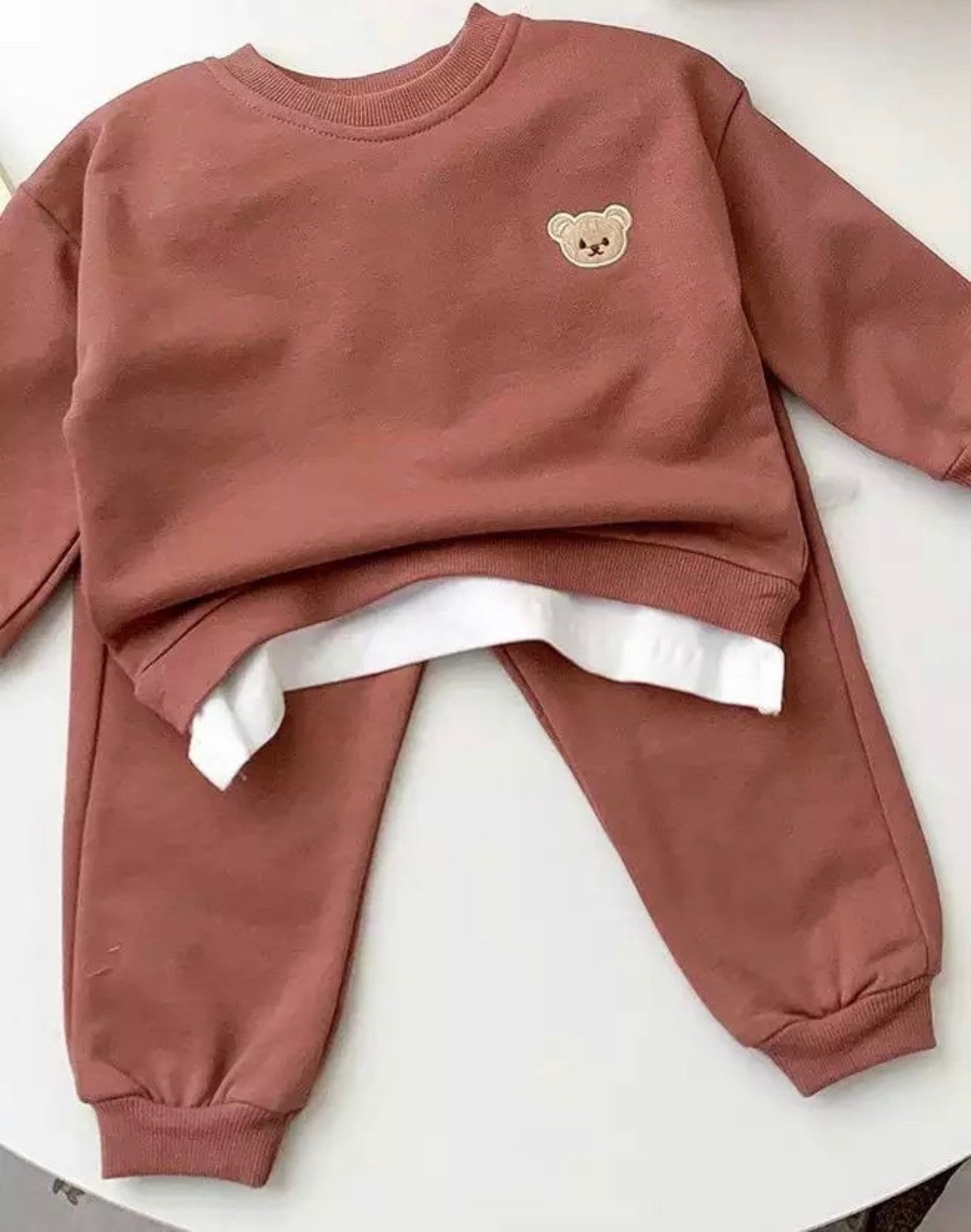 Teddy - Bear baby tracksuit set with Bear Detail-Teddy - Bear Baby / Toddler Tracksuit set with Fuzzy Bear Detail

This soft lightweight tracksuit with delicate embroidered Teddy Bear is comfortable and cute.Let yo-Bijou Bubs