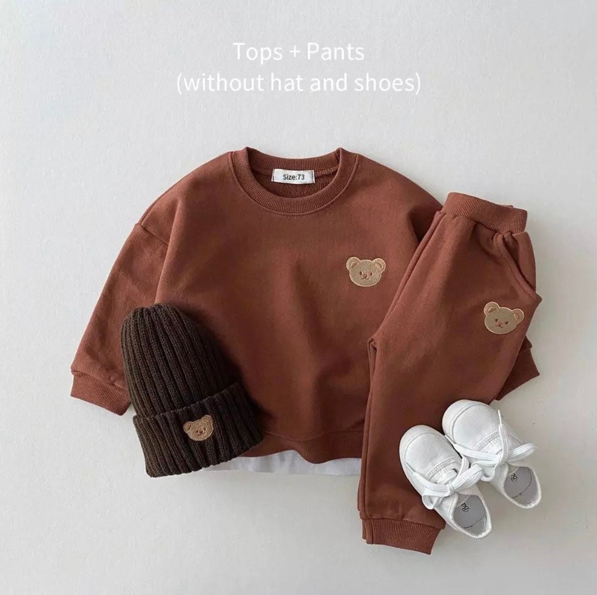 Teddy - Bear baby tracksuit set with Bear Detail-Teddy - Bear Baby / Toddler Tracksuit set with Fuzzy Bear Detail

This soft lightweight tracksuit with delicate embroidered Teddy Bear is comfortable and cute.Let yo-Bijou Bubs