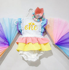 White baby girl romper for photo, Simple Smash cake outfit girl photoshoot, Cotton ruffle romper first birthday , rainbow first birthday.