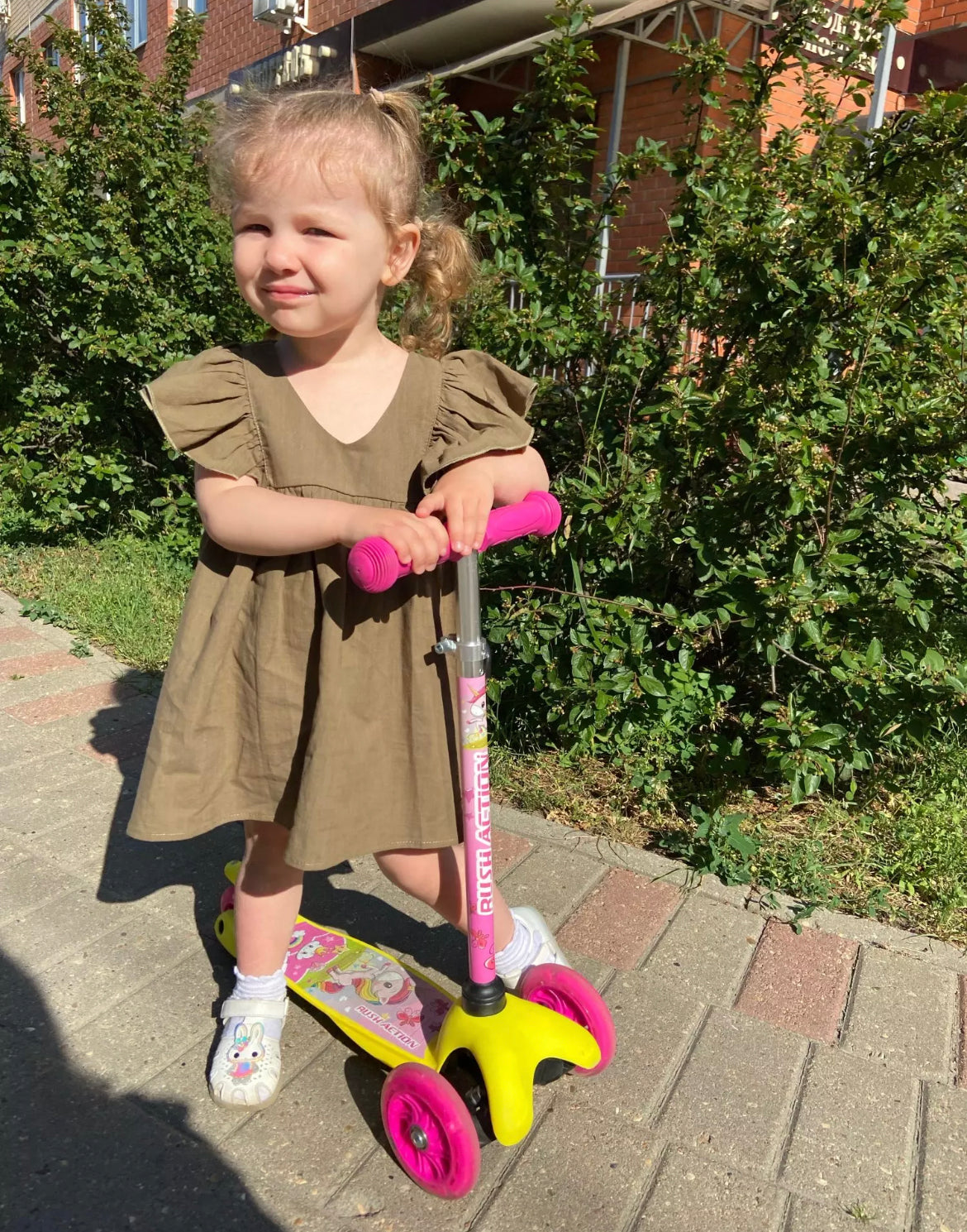 Baby Girl Linen Dress with Frills.