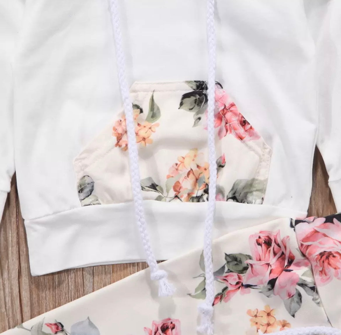 White Floral Hooded Set.